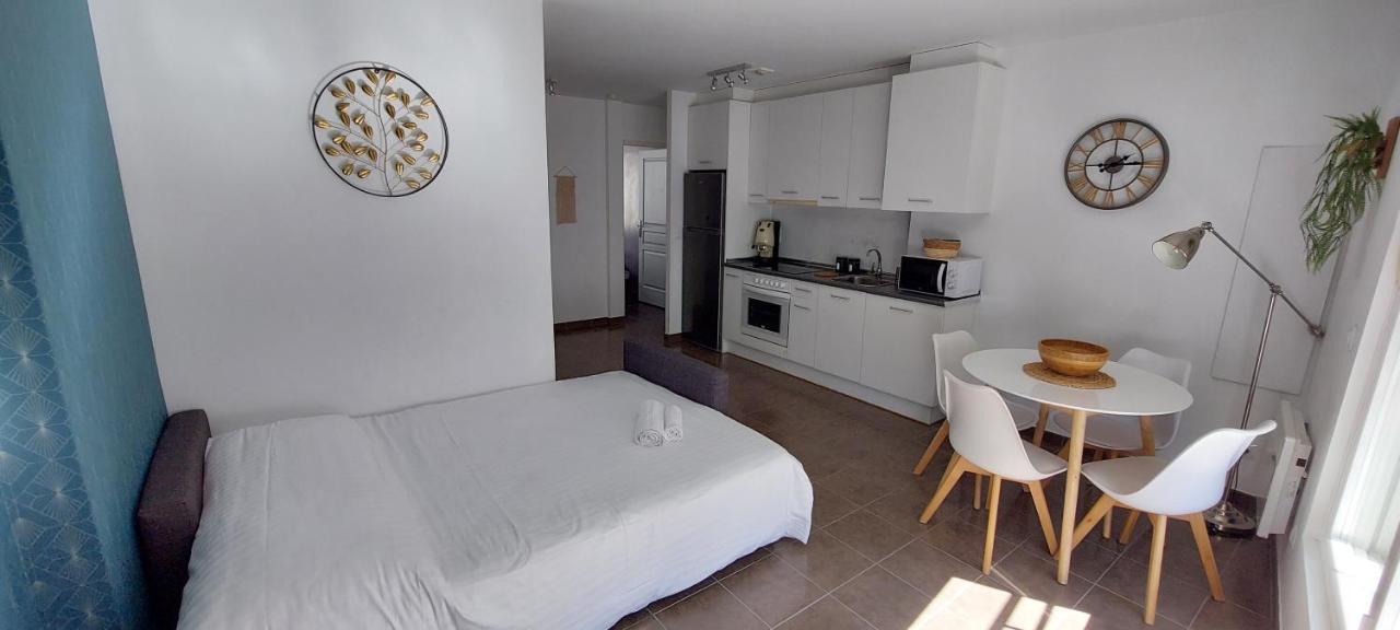 Albatros Apartment *